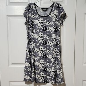 Black and White Flutter Sleeve Mini Sundress